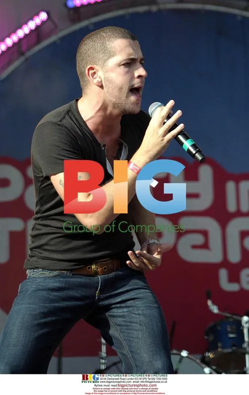 SHAYNE WARD on stage at Radio Aire Party In The Park