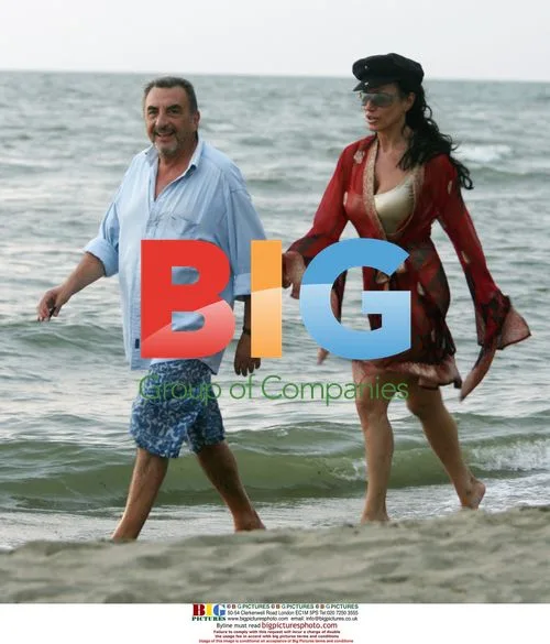 Nancy Dell'Olio and friend on Fregene beach