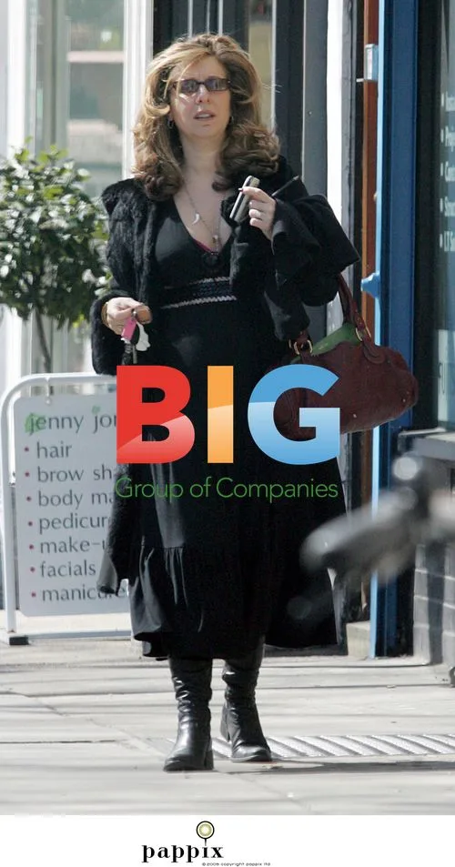 Actress Tracy Ann Oberman out shopping in London