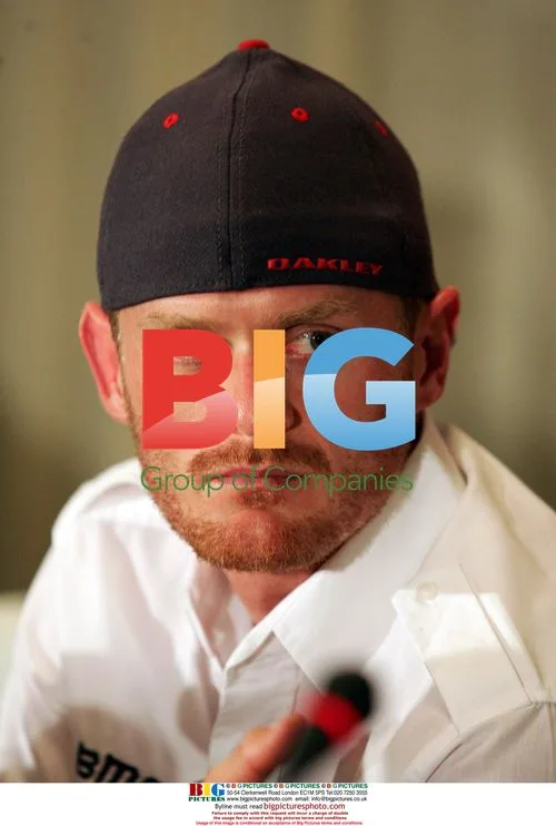 Floyd Landis, Tour de France 2006 Winner, at Press Conference