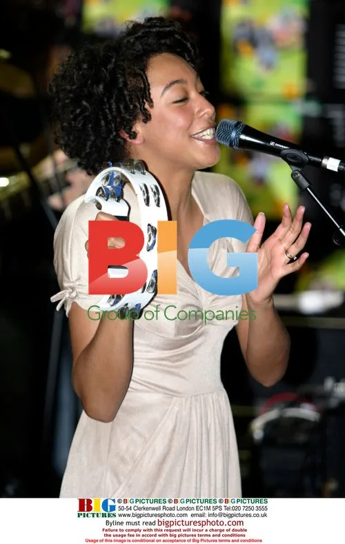 Corinne Bailey Rae Singing at Virgin Superstore
