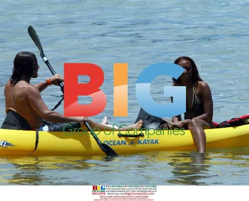 Mel B Celebrates 31st Birthday with Boyfriend