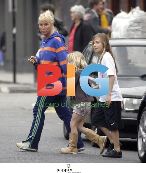 Meg Matthews picks up daughter Anais