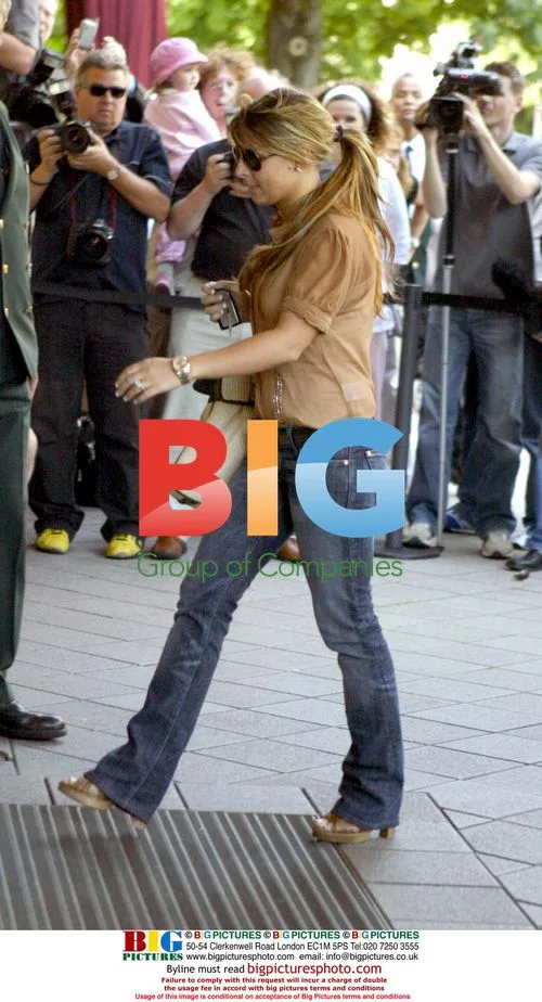 Coleen Mcloughlin arriving at hotel in Baden Baden