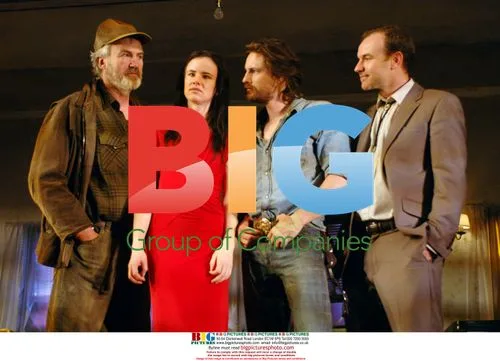 Juliette Lewis and British actors at Fool For Love photocall