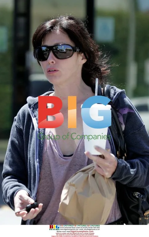 Shannen Doherty Grabs Bagels in West Hollywood