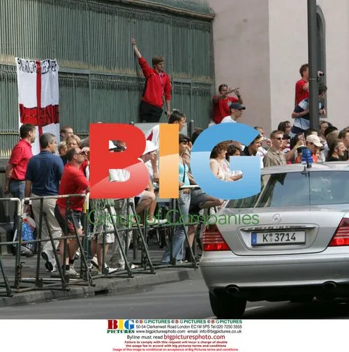 England team returns to hotel in Cologne