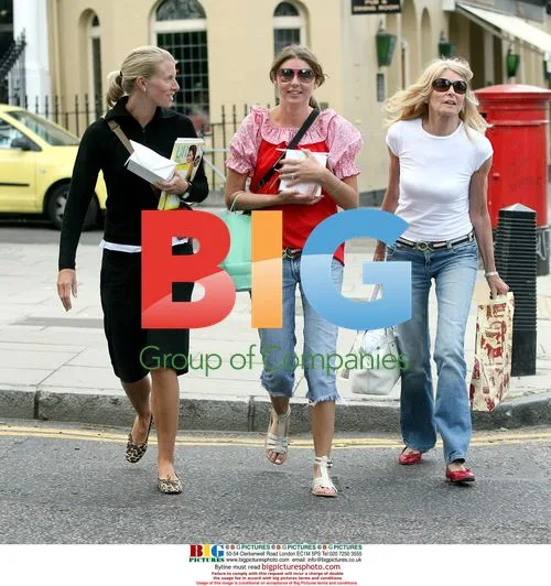 Jools Oliver Celebrates Sister's Engagement
