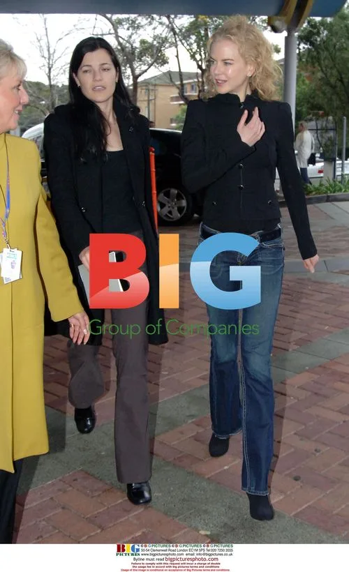 Nicole Kidman Arrives at Sydney Children's Hospital
