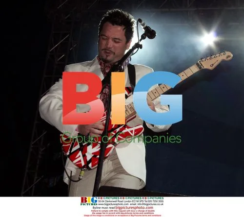 Fun Lovin' Criminals at 02 Wireless Festival 2006