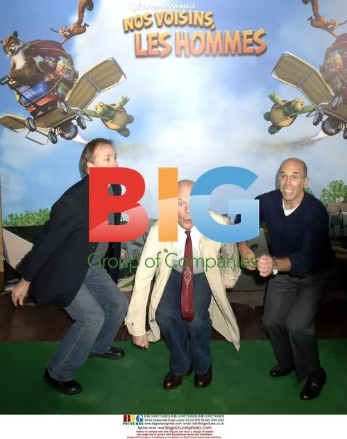 Bruce Willis promotes 'Over the Hedge'