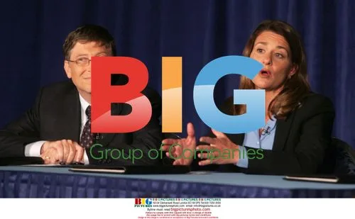 Bill and Melinda Gates at Buffett Donation Announcement