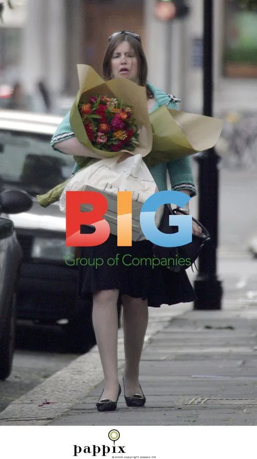 Nicola Horlick struggles with shopping