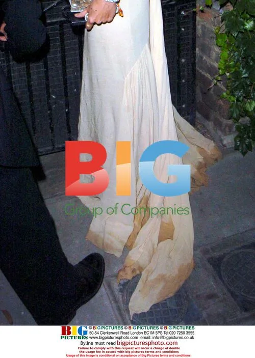 Kate Moss Leaves Elton John Party