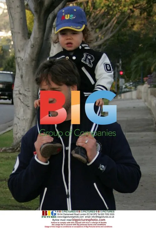 Russell Crowe and family at Beverly Hills Hotel