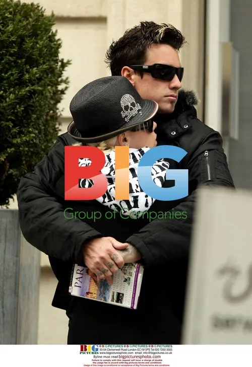 Pink and Carey Hart Tour Paris