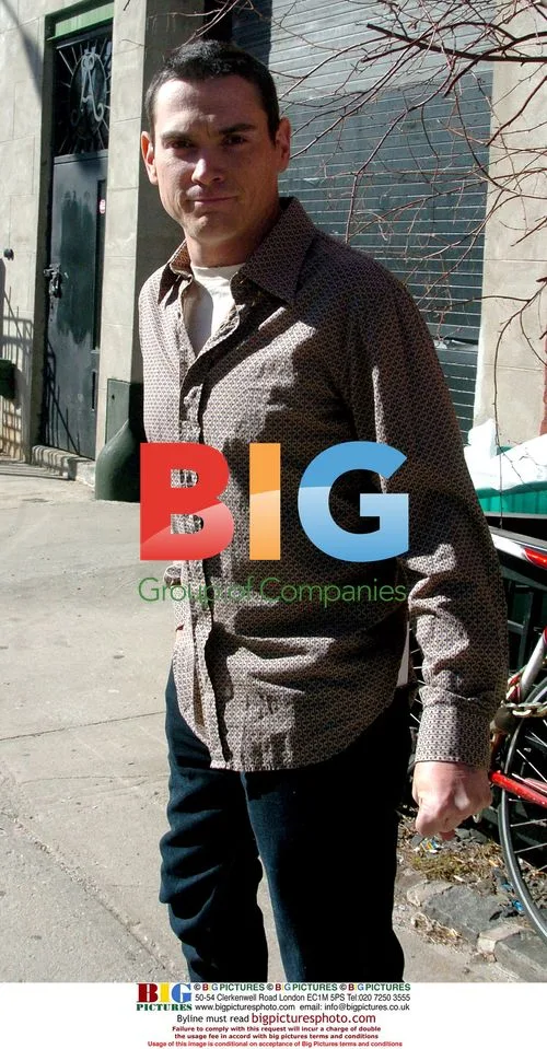 Billy Crudup on the set of Dedication