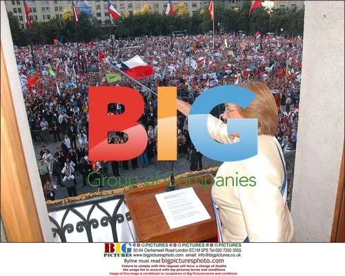 Michelle Bachelet Inaugurated as Chile's First Woman President