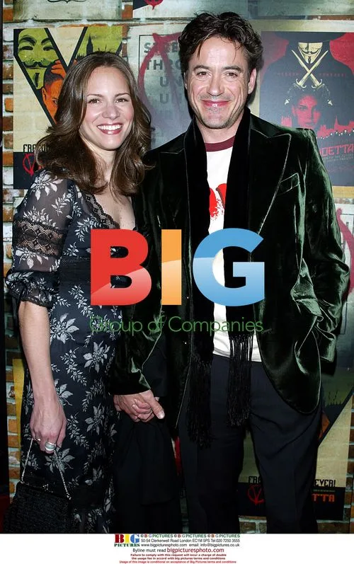 Robert Downey Jr. and wife at 'V For Vendetta' premiere