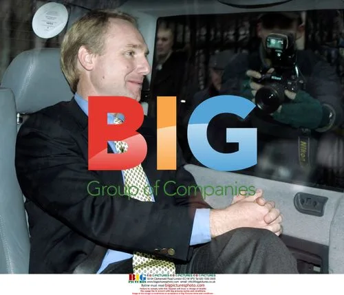 Dan Brown leaves plagiarism trial