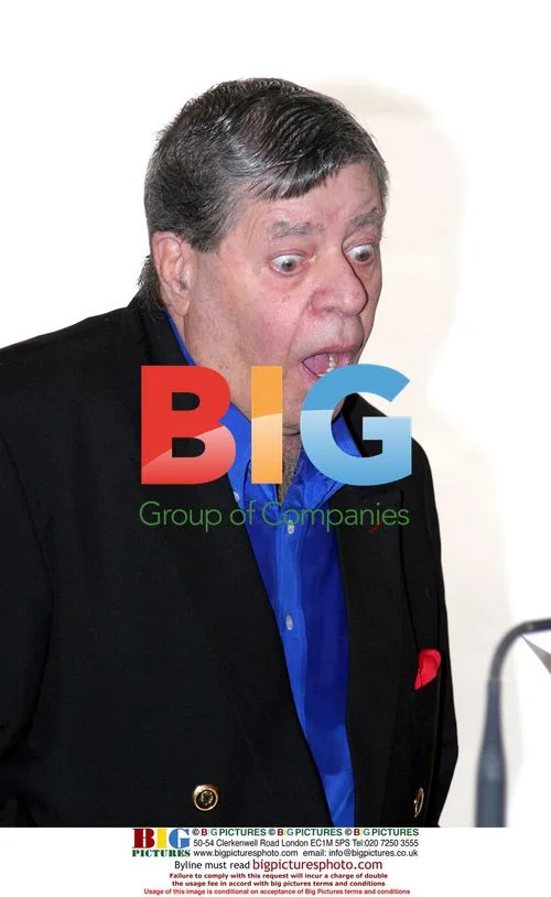 Jerry Lewis receives Legion of Honour award in Paris