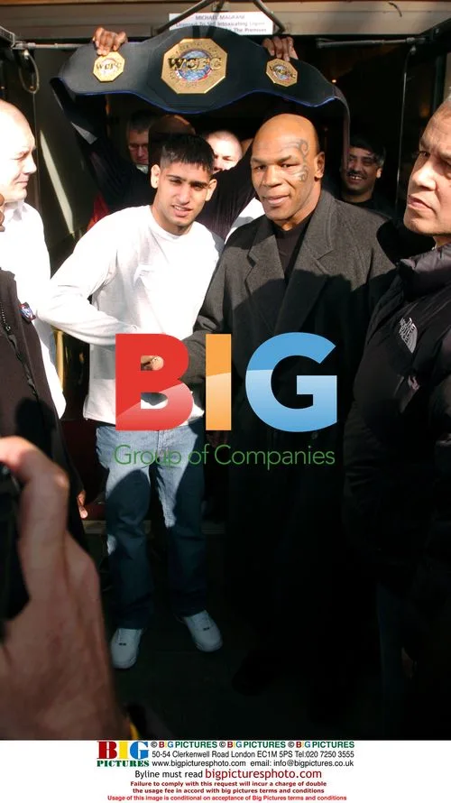 Mike Tyson at press conference with Amir Khan