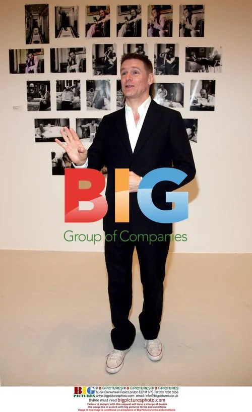 Bryan Adams Gets LEAD-Award 2006 for Mickey Rourke Photos