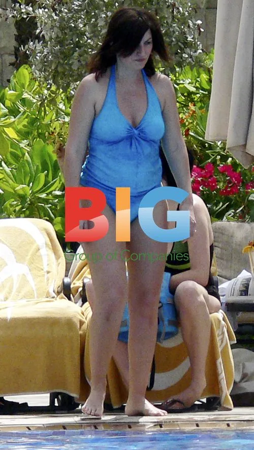 Davina McCall Soaks Up Rays in Maldives