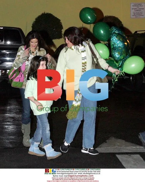 Teri Hatcher and daughter Emerson bowling