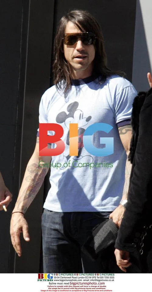 Anthony Kiedis Enjoys Conversation in Hollywood