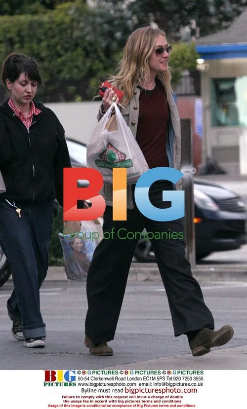 Portia De Rossi Grocery Shopping in Beverly Hills