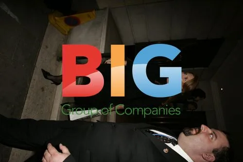 Leaders meet at business conference
