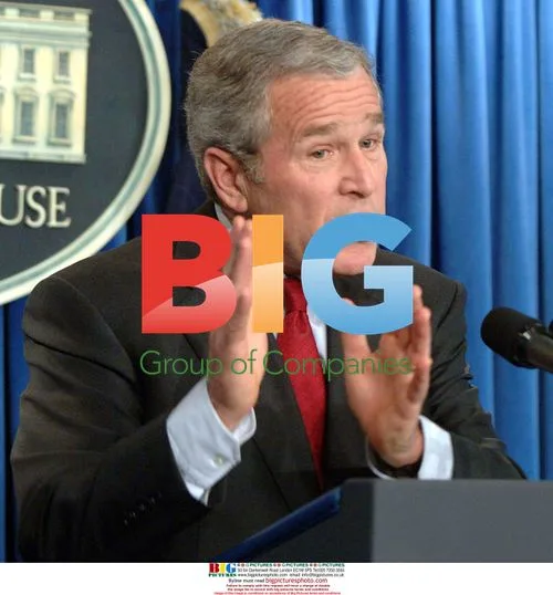 Bush Defends Policies in Iraq Press Conference