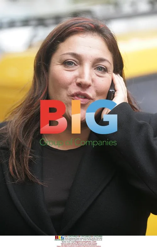 Jo Frost shopping in London