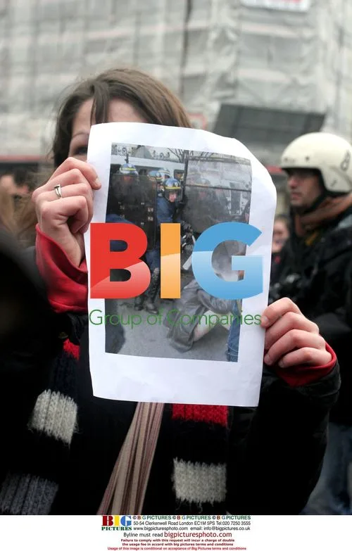 French Students Protest Youth Contract in Paris