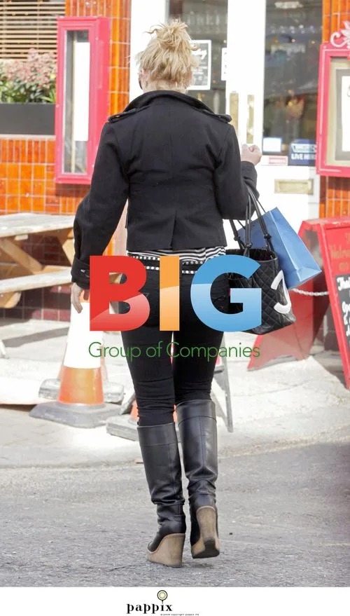 Meg Matthews shopping in North London