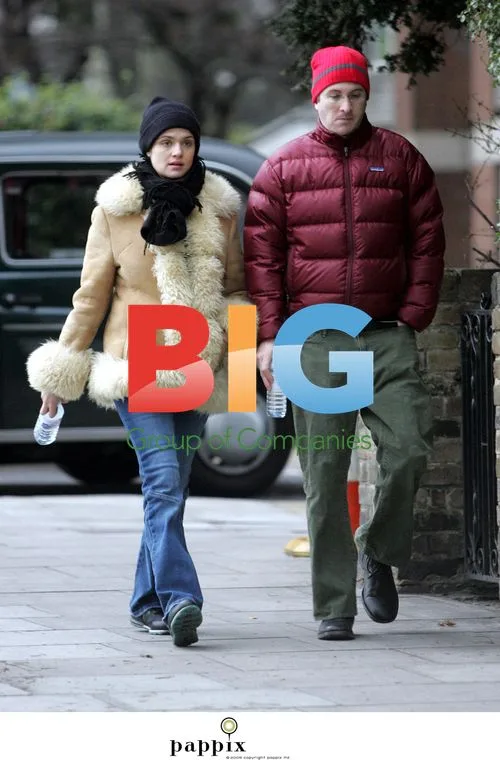 Rachel Weisz and Darren Aronofsky Spotted in North London