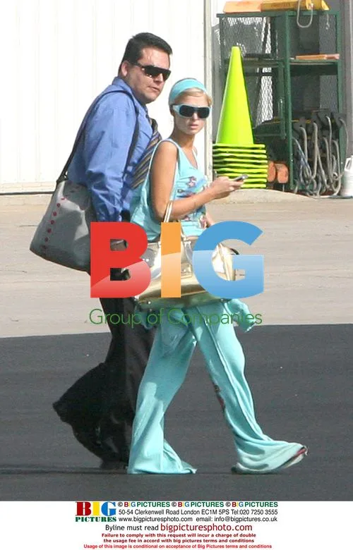 Paris Hilton Hops on Private Jet for Vegas Birthday
