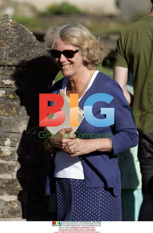 Camilla and family arrive for Laura Parker Bowles' wedding