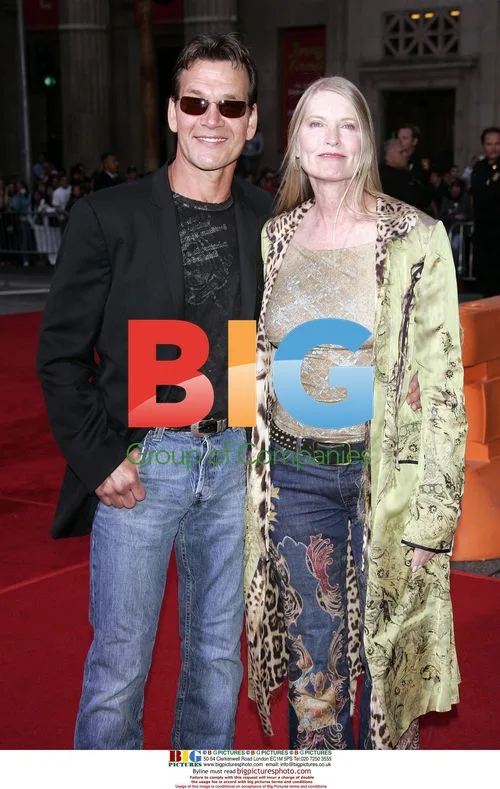 Patrick Swayze & wife at 'MI3' screening