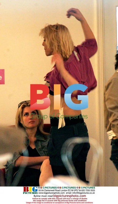Courtney Love Shopping in LA
