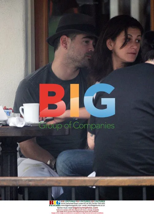 Colin Farrell lunches with mystery woman