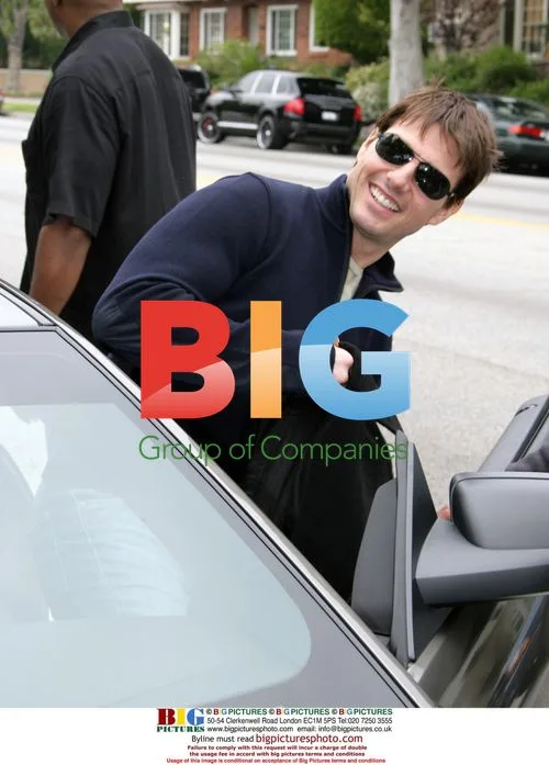 Tom Cruise attends son's baseball game