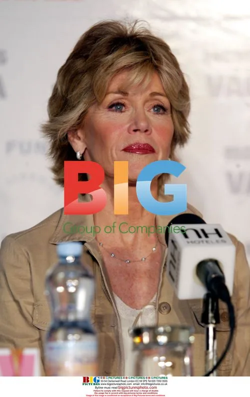 Jane Fonda Announces 'Monologos de la Vagina' Play in Mexico
