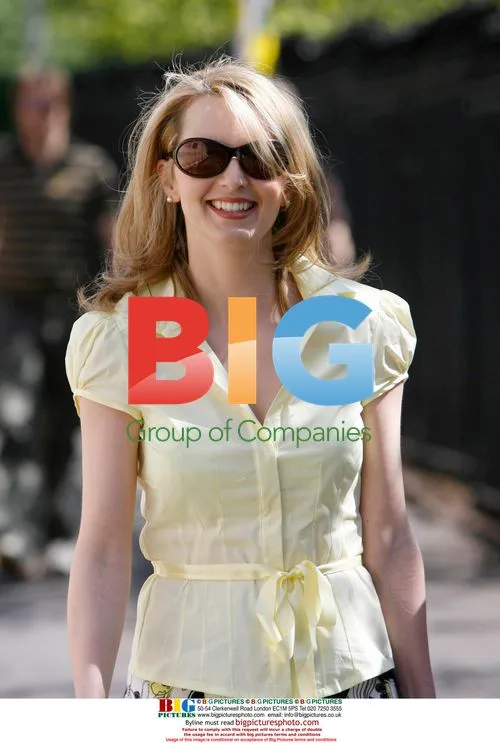 Debra Stephenson on Coronation Street set