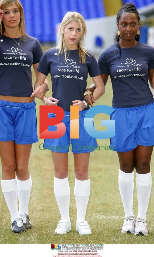 Footballers' Wives & Girlfriends at Cancer Race
