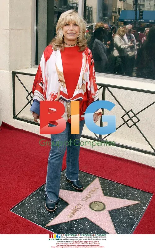 Nancy Sinatra Honored on Hollywood Walk of Fame