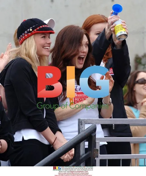 Actresses Bosworth and Moore at Revlon Run/Walk