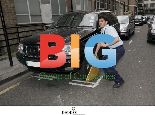 Martine McCutcheon Finds Jeep Clamped in London