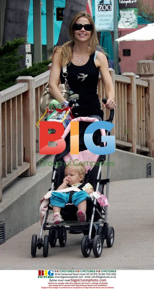 Denise Richards Takes Daughters to Zoo